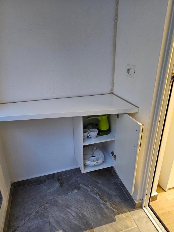 Vila 31 Sarandë エクステリア 写真