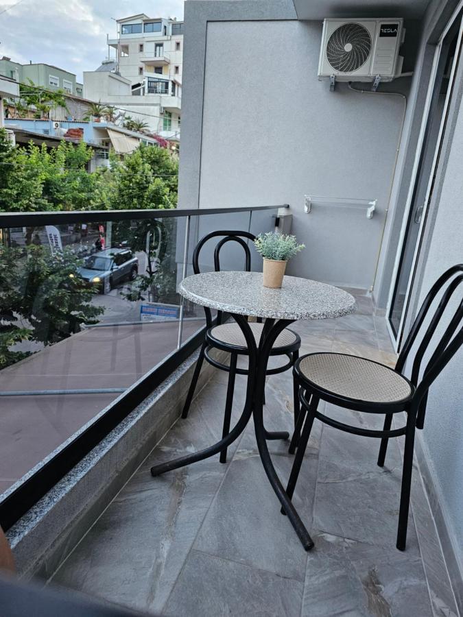 Vila 31 Sarandë エクステリア 写真