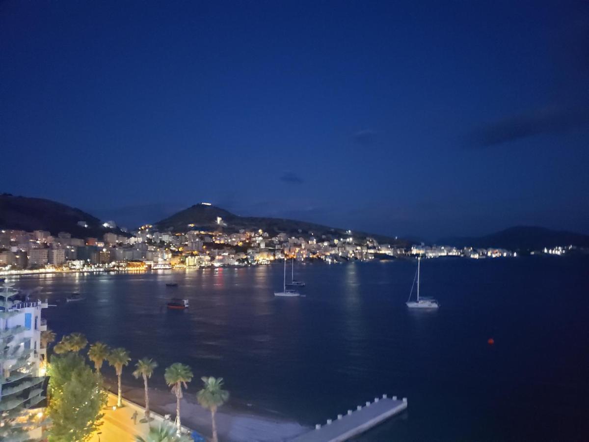 Vila 31 Sarandë エクステリア 写真