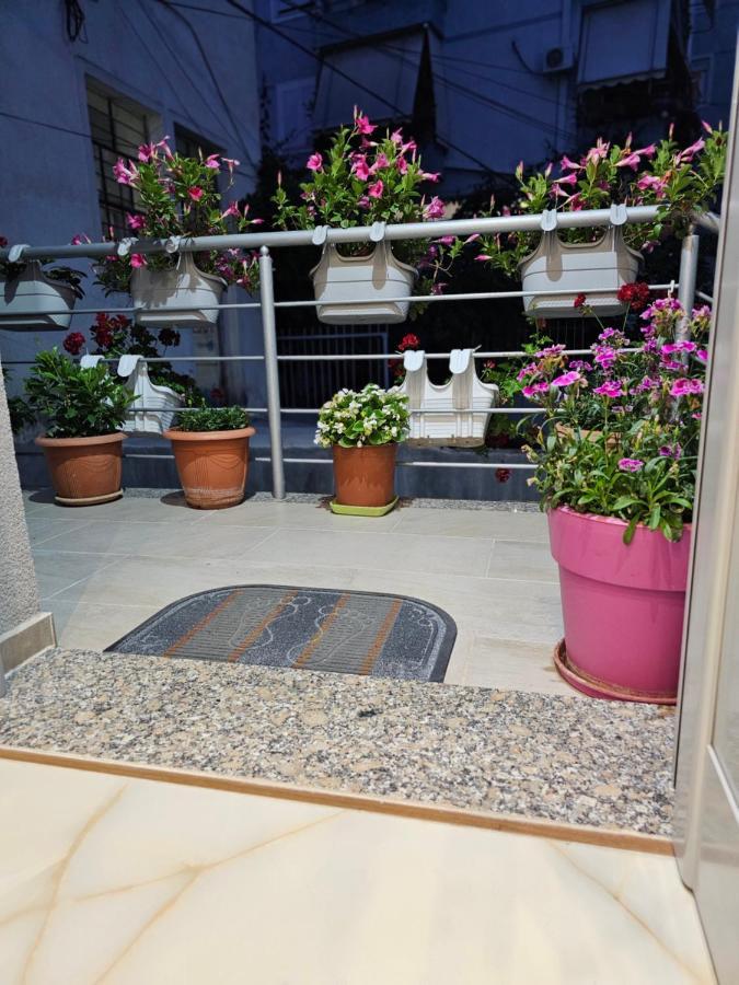 Vila 31 Sarandë エクステリア 写真
