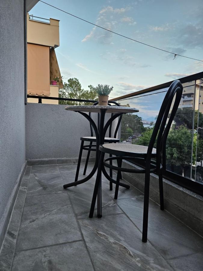 Vila 31 Sarandë エクステリア 写真